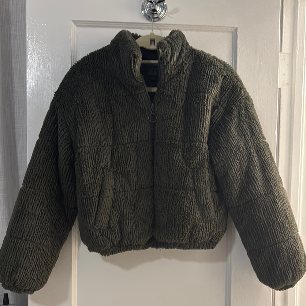 Wild Fable Green Puffer Jacket with High Collar